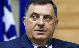 Kakav licemjer: Dodik čestitao Dan nezavisnosti SAD